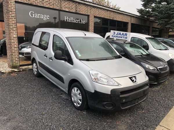 Peugeot Partner Tepee 2jaar Garantie