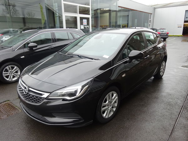Opel Astra K 1.0 turbo navi touch screen