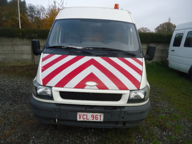 Ford Transit Bus lang hoog ,2.0 d, 204 dkm ,2900 eur export