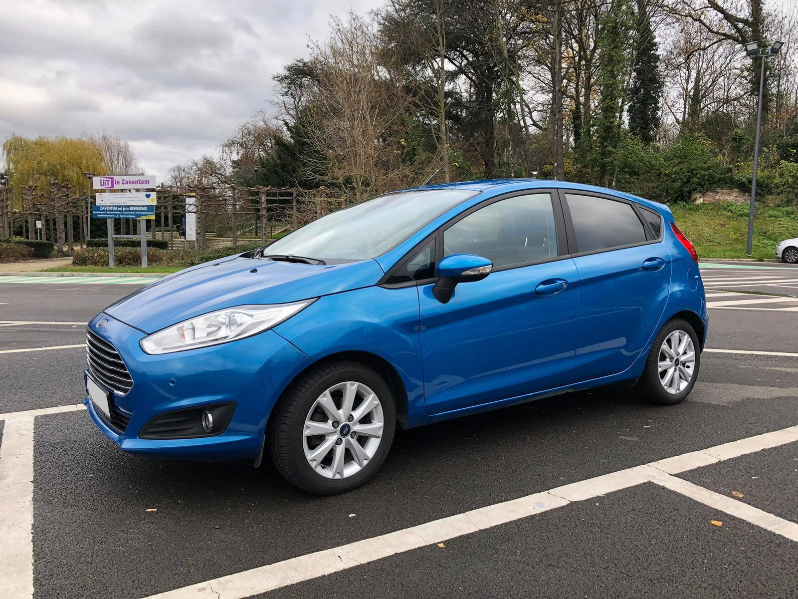 Ford Fiesta EcoBoost Sync Edition S / S