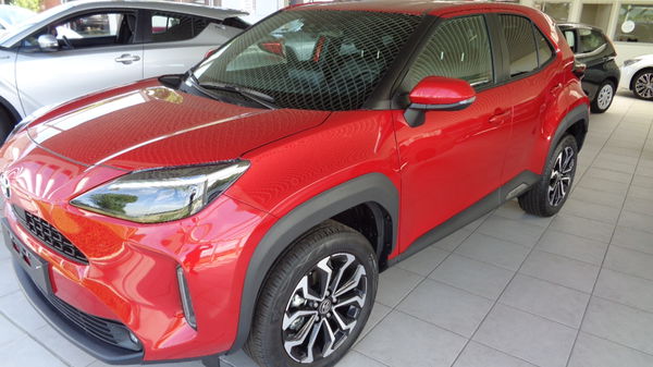 Toyota Yaris Cross DYNAMIC PLUS AUT NIEUW