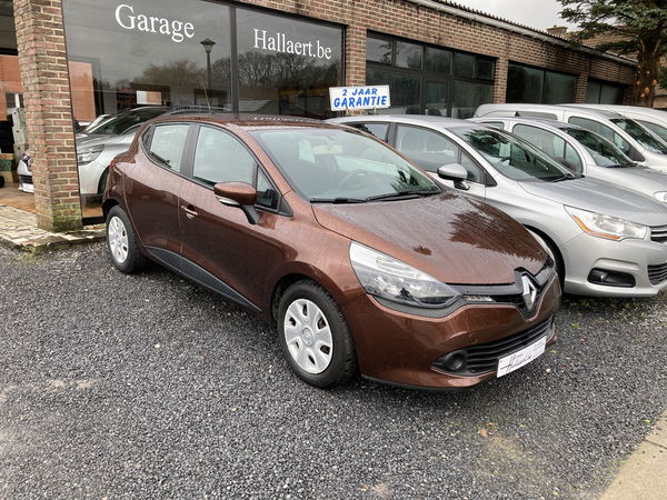 Renault Clio 2jaar Garantie