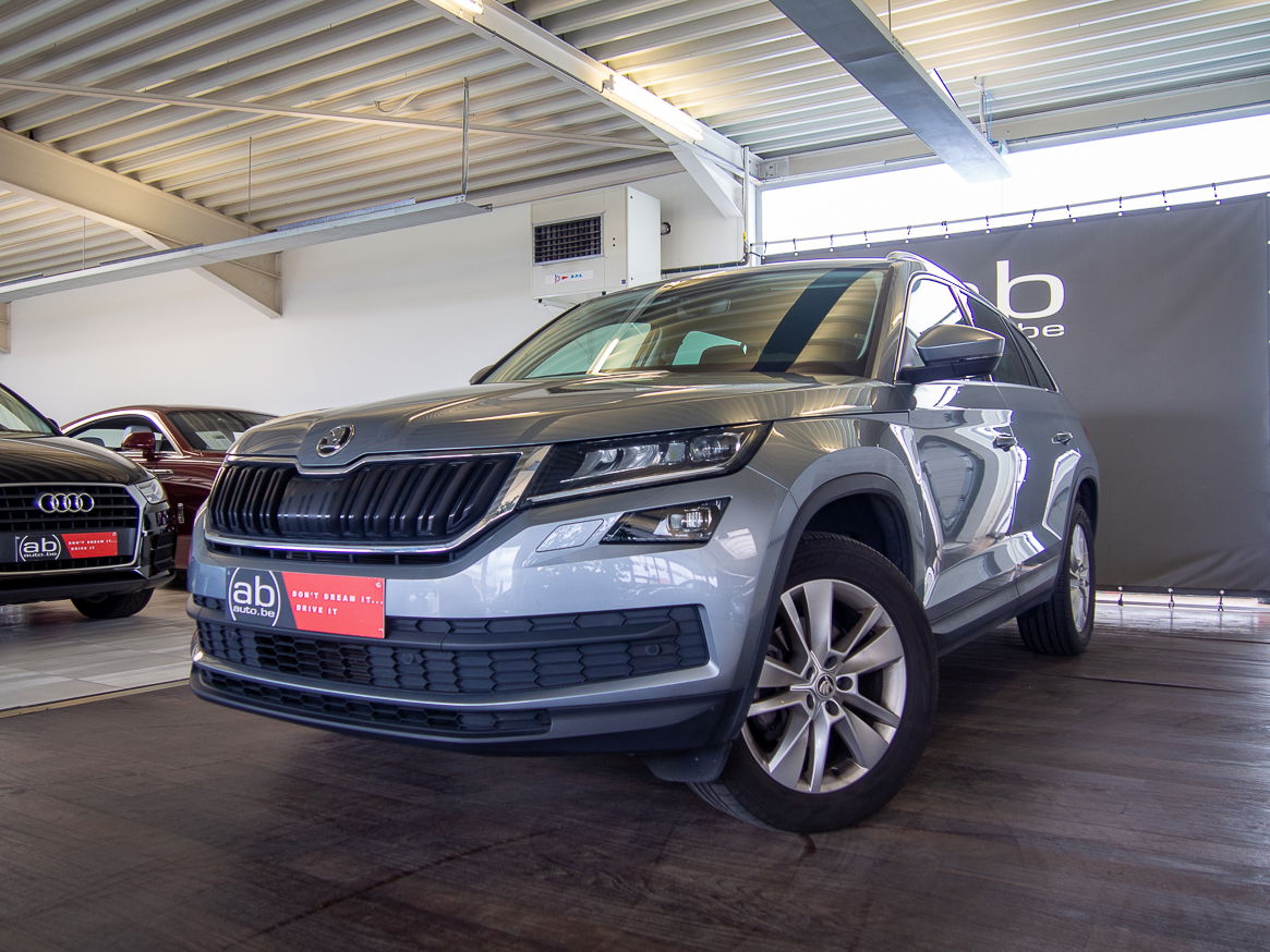 Skoda Kodiaq 2.0TDI, AUTOM, NAVI, BT, LED, PDC, DAB, ZETELVERW, CRUISE CONTROLE, KEY-LESS, MET FHC-GARANTIE!!