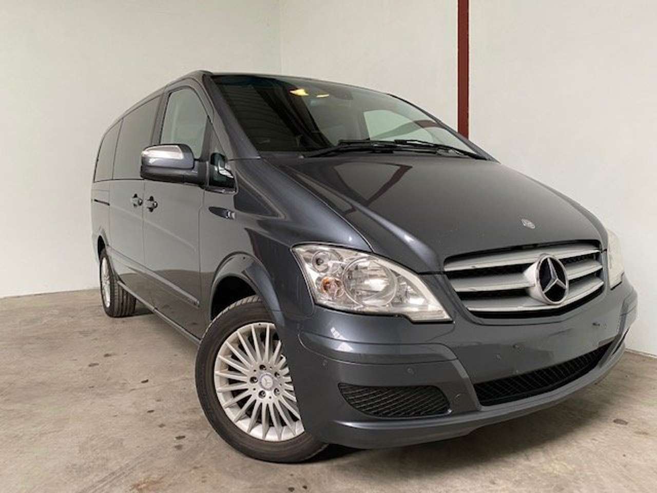 Mercedes Viano 3.0 CDI V6 Trend -Lichte Vracht -Trekhaak-1ste Eig