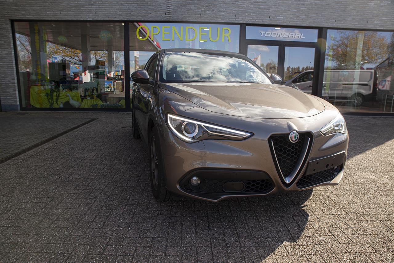 Alfa Romeo Stelvio 2.2 JTD | NAVI | AIRCO | CRUISCONTROL | CAMERA