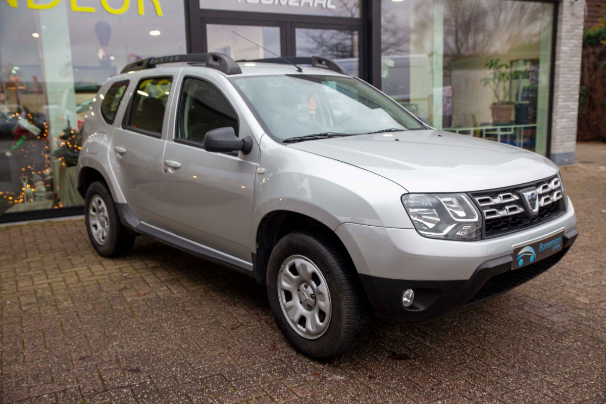 Dacia Duster 1.5 DCI 90 LAUREATE 4X2