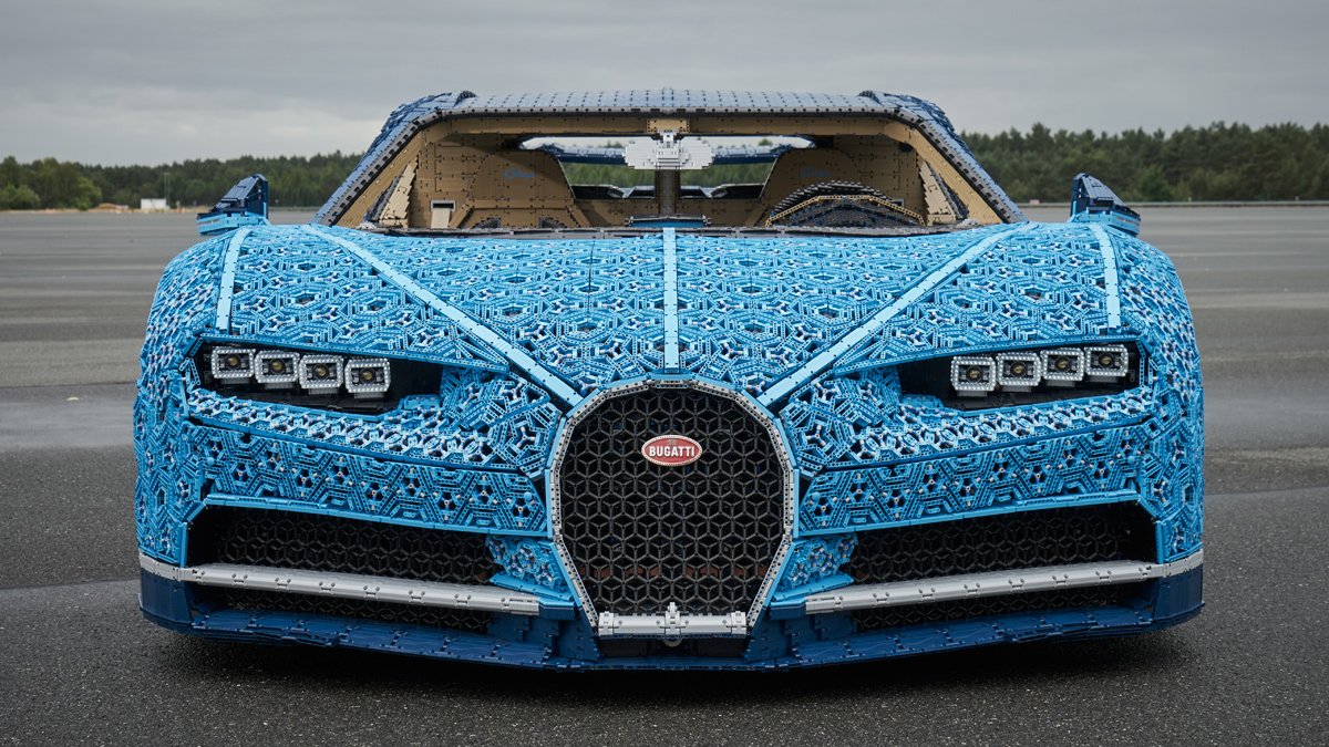 Bugatti Chiron Lego Technic grandeur nature