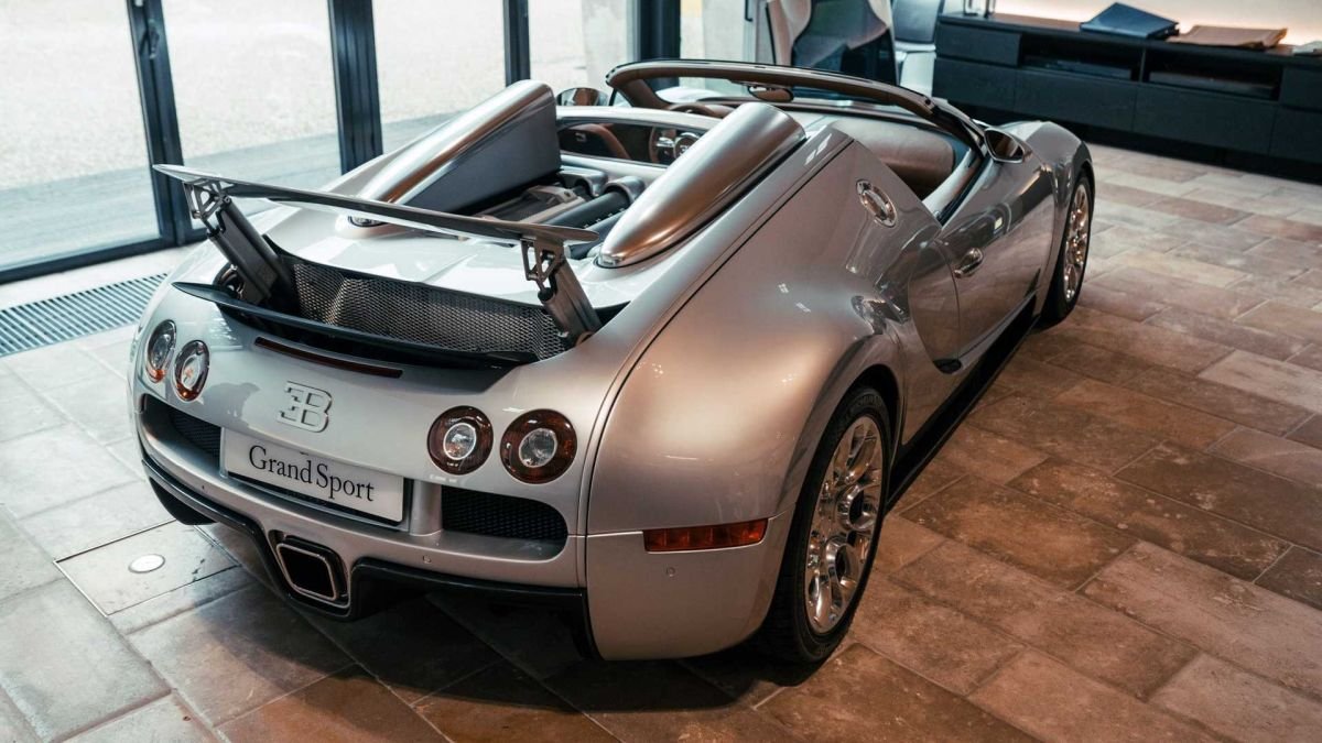 De Allereerste Gerestaureerde Bugatti Veyron Grand Gocar Be