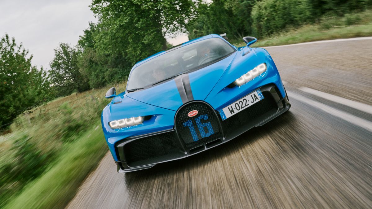 Youtubers bouwen zelf een ‘Bugatti Chiron’ | Gocar.be