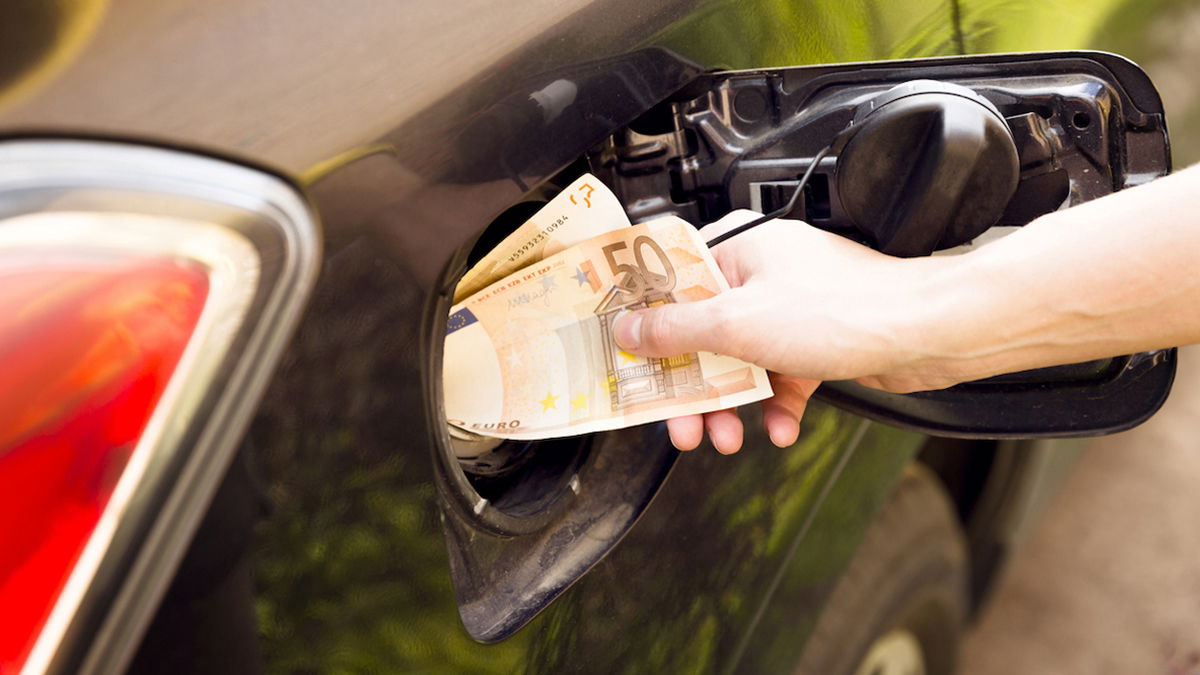 Le liter de carburant (plus de) 2 euro sera une…