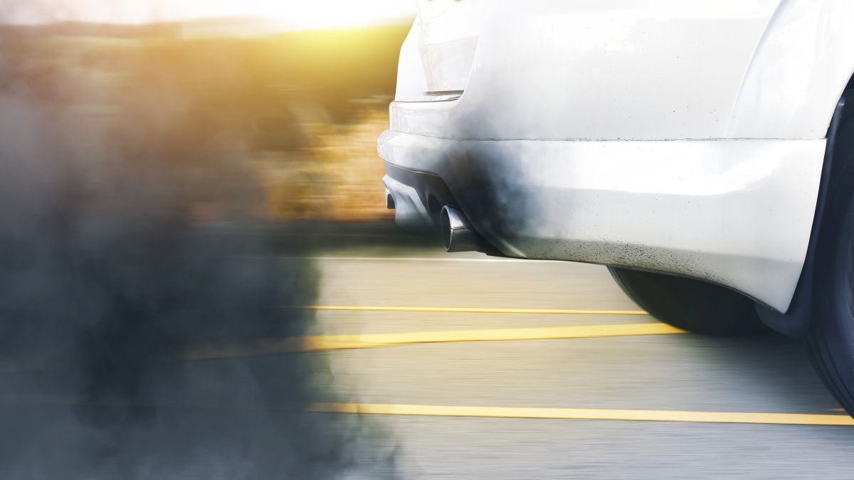 Selon un rapport, une voiture électrique à un impact écologique similaire de celui d’une voiture essence conduite pendant 46 ans.