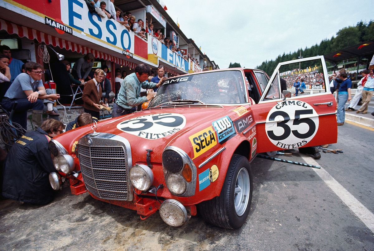 Mercedes Benz SEL 6.8 AMG Spa 24h