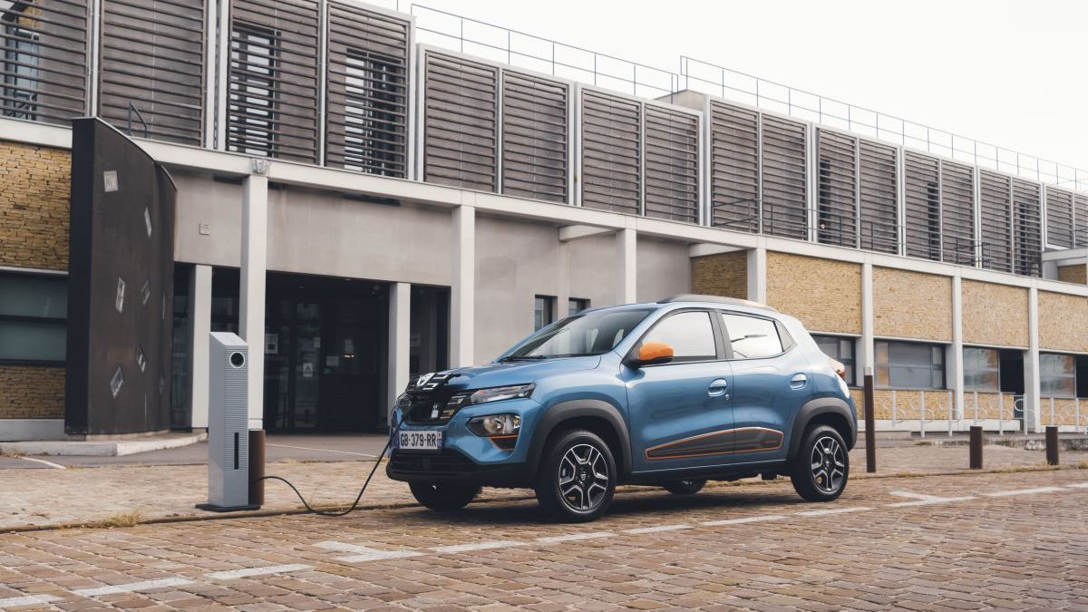 Dacia Spring opladen charger