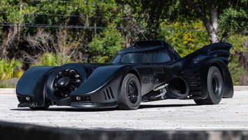 Val-d'Oise. Argenteuil. Batmobile : une réplique de la voiture de