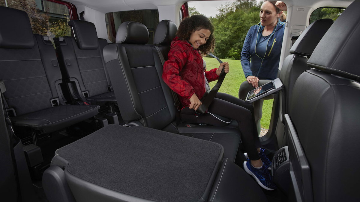 Le Ford Tourneo Connect est désormais une réédition de Volkswagen...