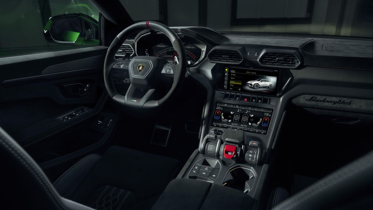 Lamborghini Urus Performante 4