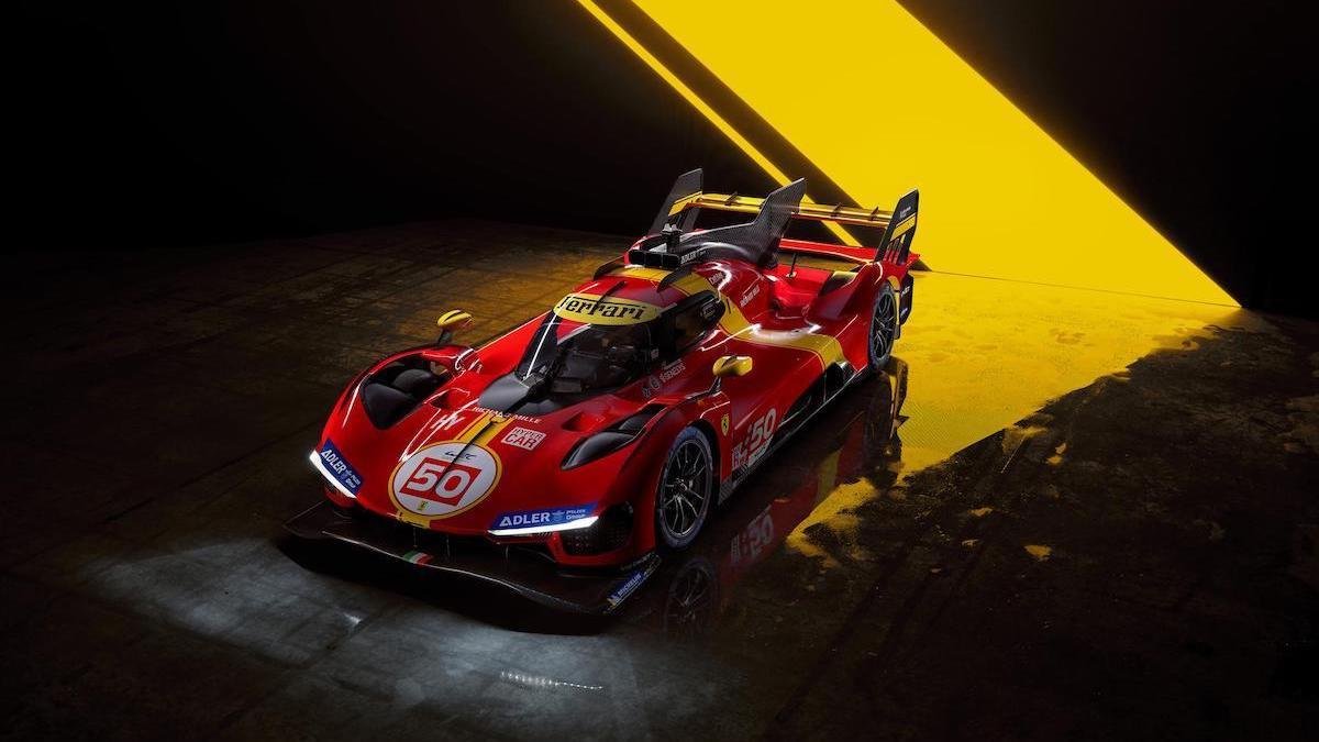 Voici la toute nouvelle Ferrari : prix de départ, 2 millions d'euros -  Business AM