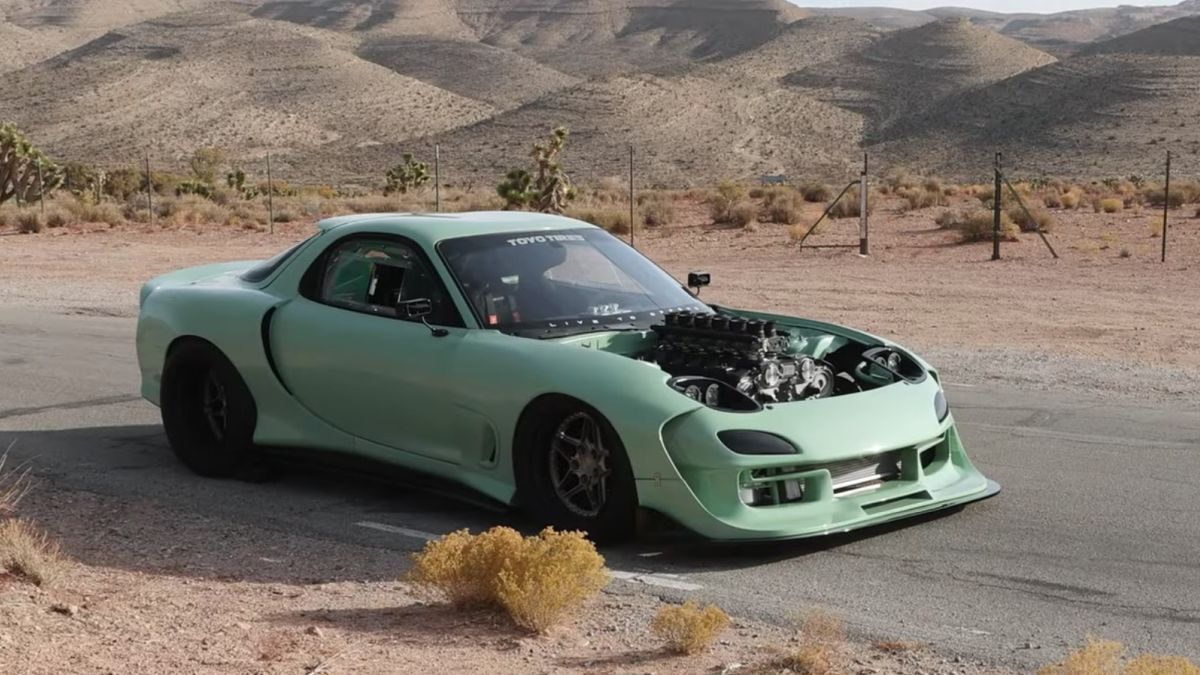 Dit is de meest extreme Mazda RX-7 ter wereld - Business AM