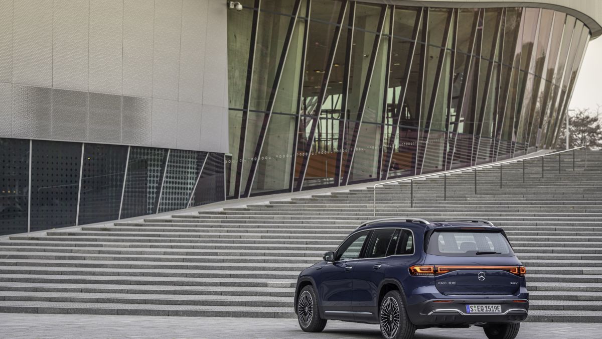 Mercedes EQB arriere
