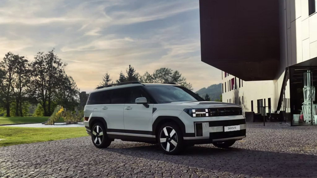 hyundai-santa-fe-2024