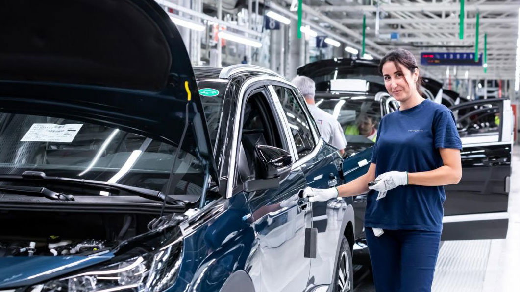 Met Program Stellantis Stellantis zoekt megafusie, maar met wie: Renault, Ford of GM ...
