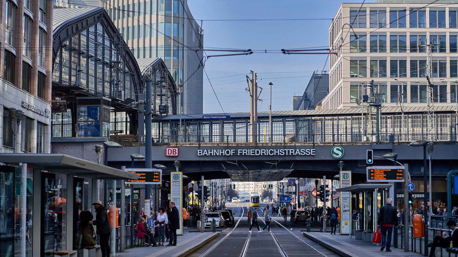 norbert-braun-xN4DD9Y-3n4-unsplash