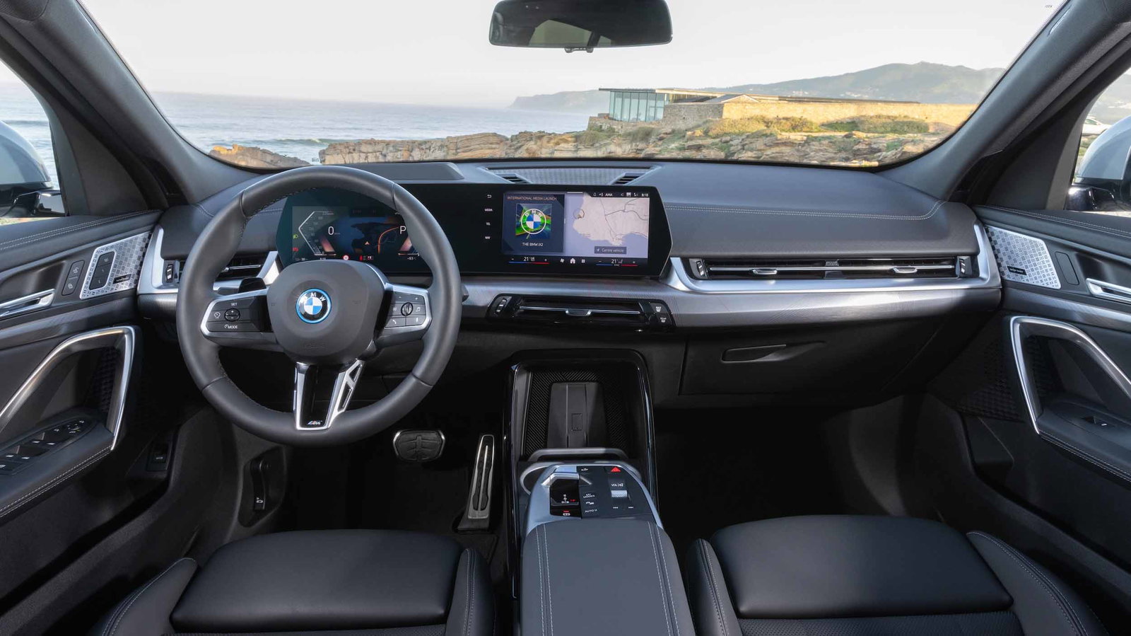 BMW iX2 xDrive30_071_WGM