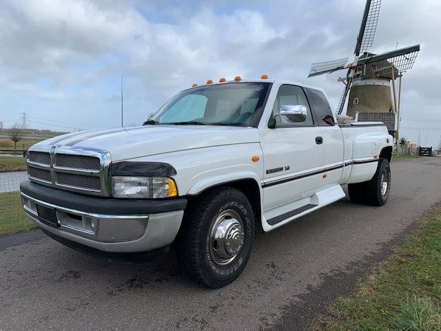 Dodge RAM 3500 8.0 V10 Dually Heavy Duty 1999