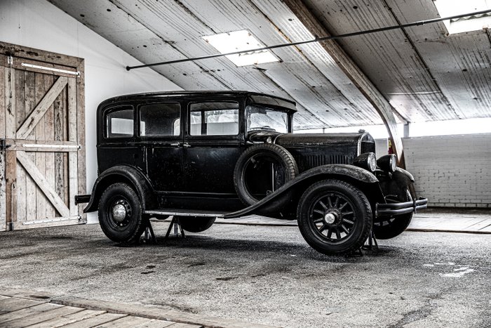 Chrysler Type 66 Sedan - Totally unrestored original 1930