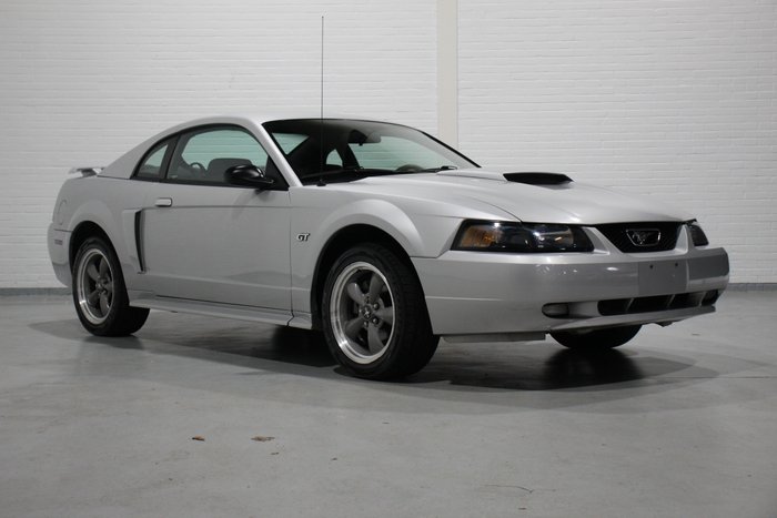 Ford USA Mustang GT 2002