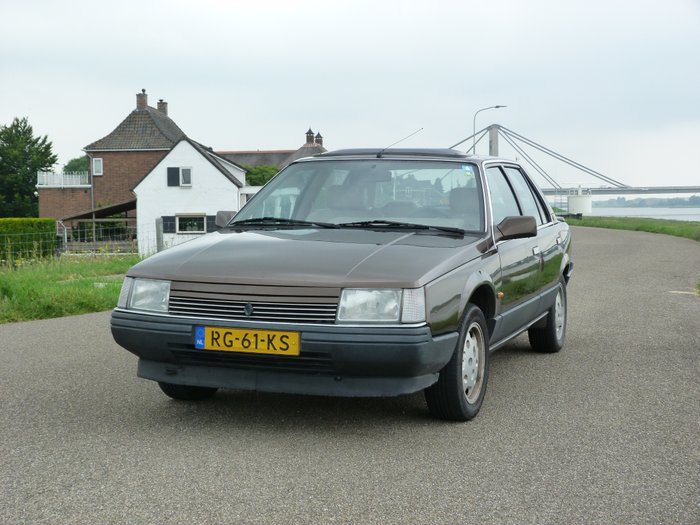 Renault Monaco 1986