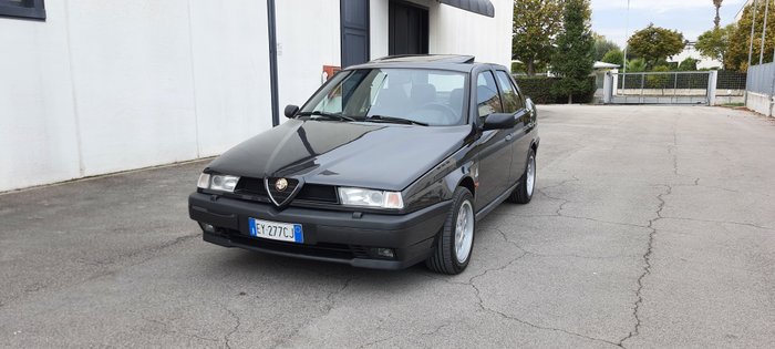 Alfa Romeo 155 2.5 V6 1992