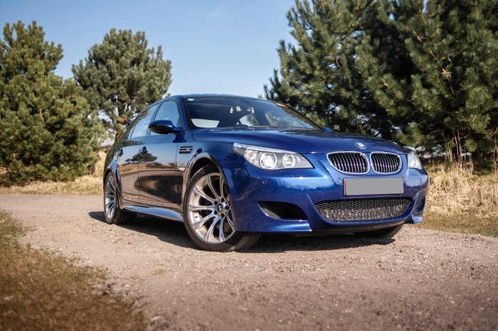 BMW M5 E60 V10 2005