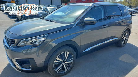 Peugeot 5008 1.2 PureTech Vtg meerd doel(MARGEVOERTUIG)