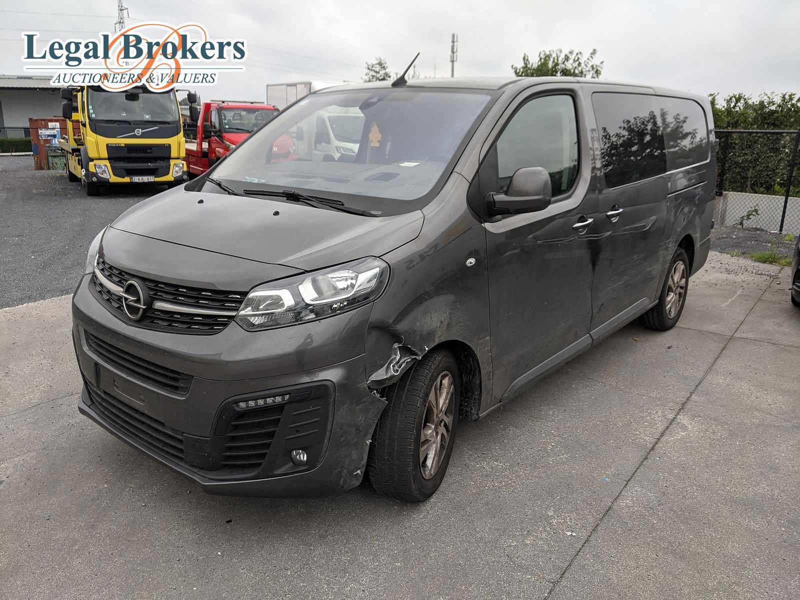Opel Vivaro 2.0 TD L3H1 Lichte vracht.