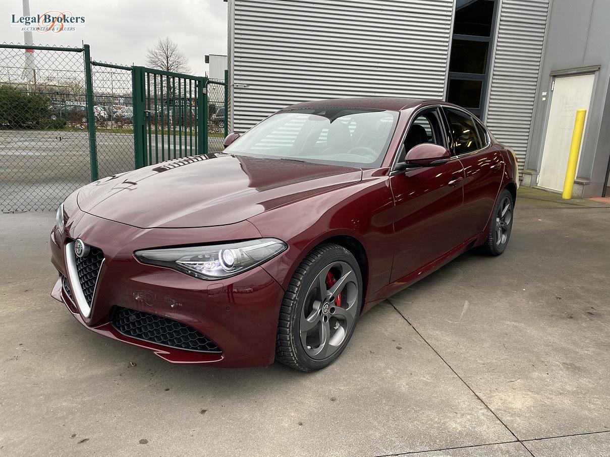 Alfa Romeo Romeo Giulia Q4 4x4 (Marge)