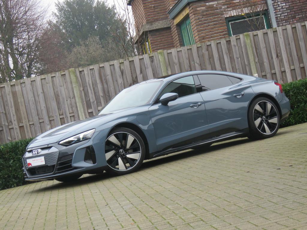 Audi E-tron GT 93.4 kWh 60 Quattro E TRON