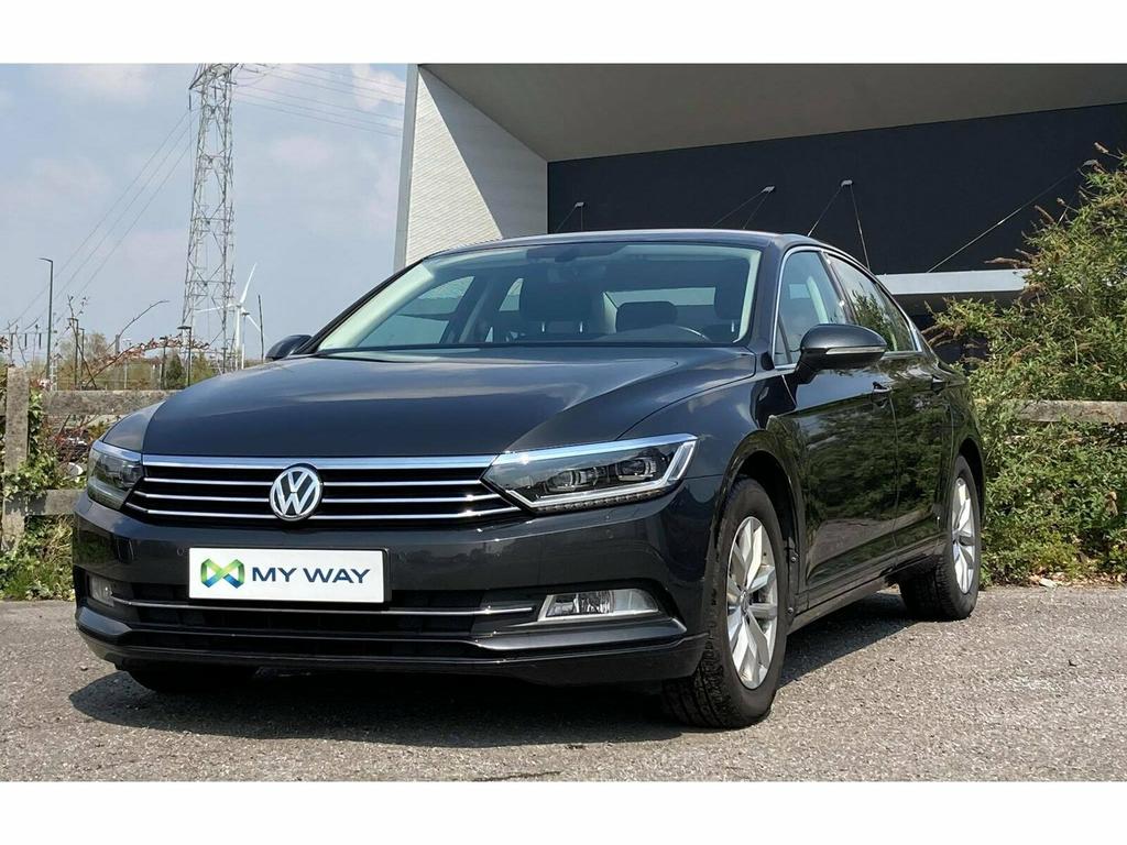 Volkswagen Passat 1.6 CR TDi Comfortline Business DSG