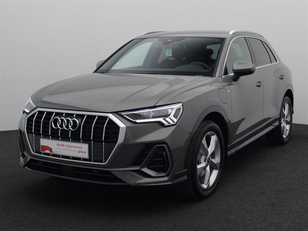 Audi Q3 45 TFSIe PHEV S line S tronic