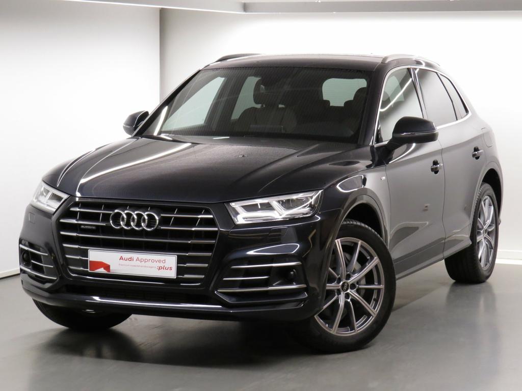 Audi Q5 55 TFSi e PHEV Q Sport S tronic