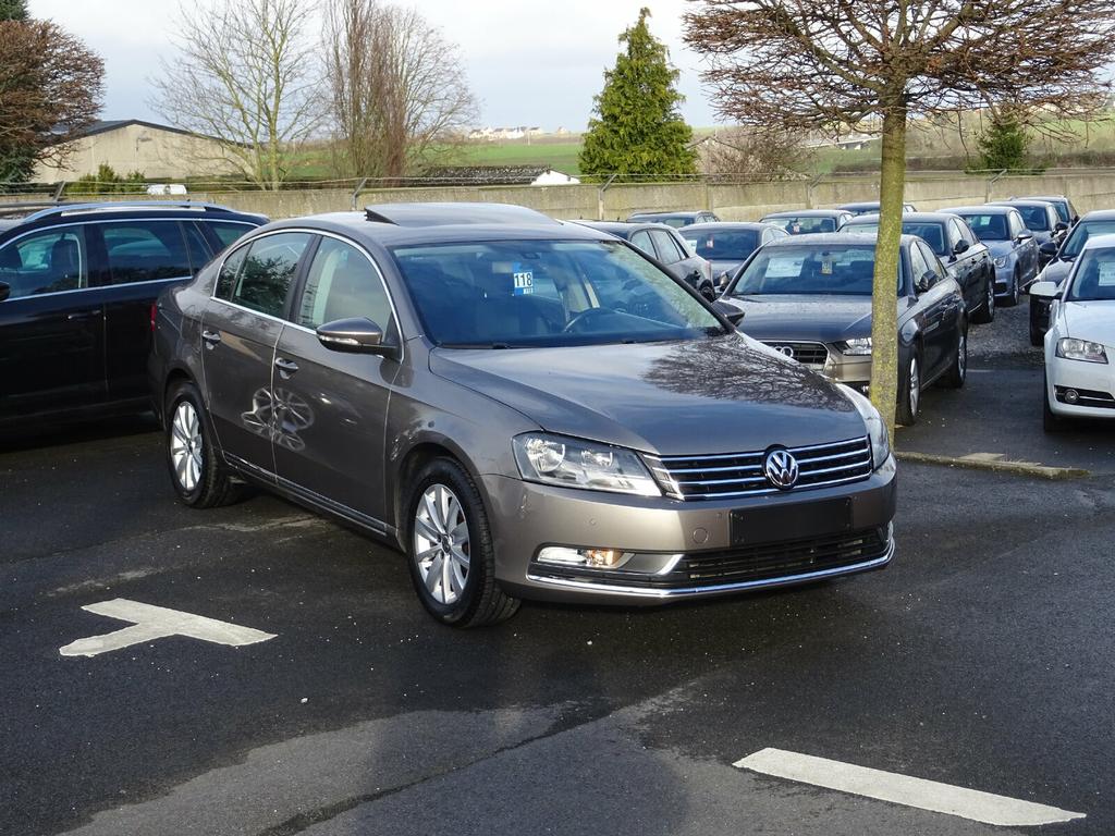 Volkswagen Passat 1.6 CR TDi Comfortline BMT