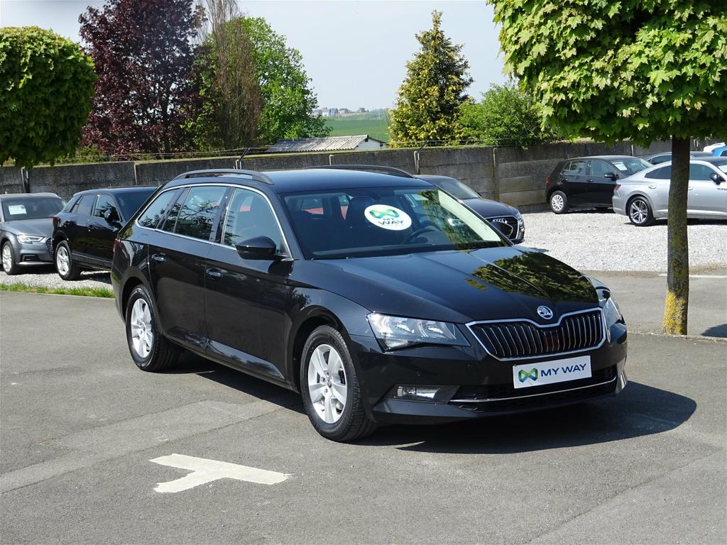 Skoda Superb Combi Superb Wagon Ambition 1,6 TDI 88 kW 7-speed automat.