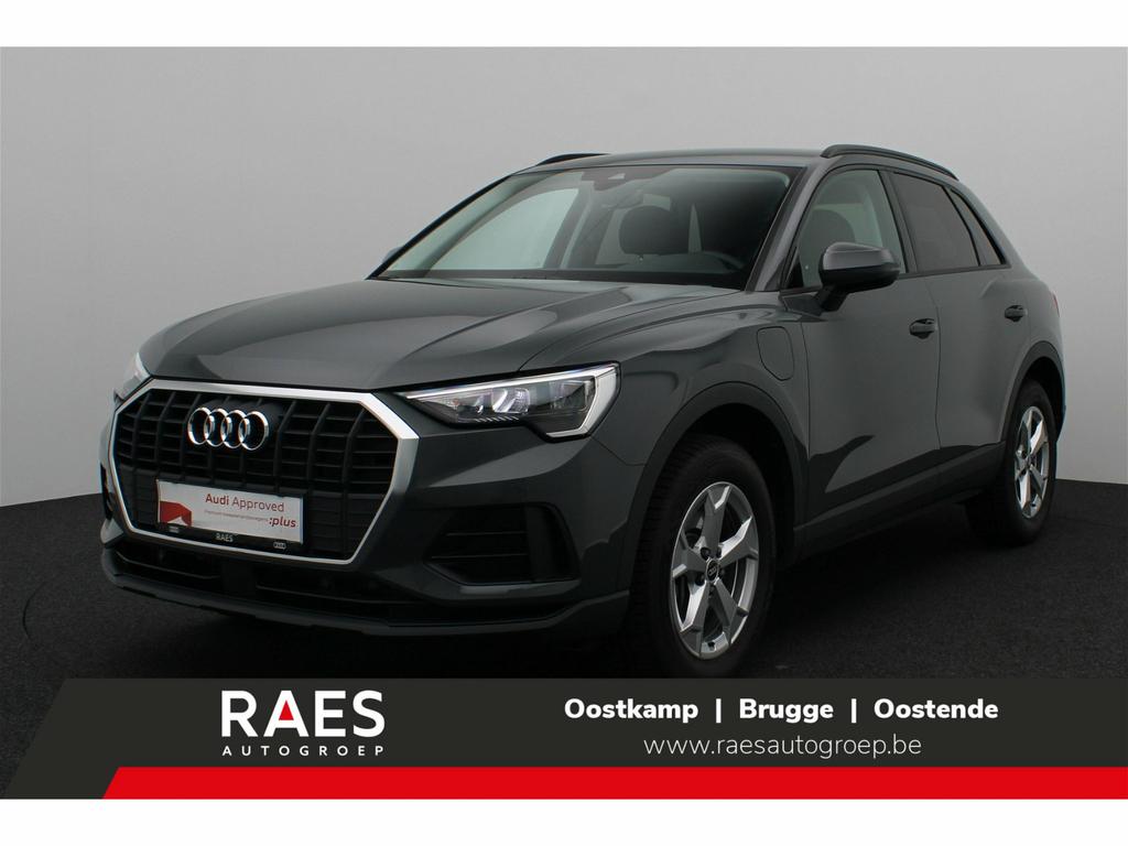 Audi Q3 45 TFSIe PHEV Attraction S tronic