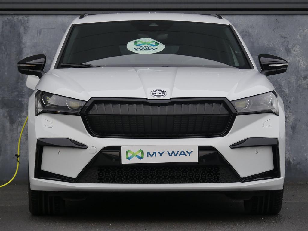 Skoda Enyaq FULL ELECTRIC*ALCANTARA*ACHTERUITRIJ CAMERA*IV 80*82 kWh*