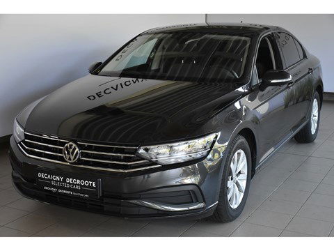 Volkswagen Passat 1.5B * NAVI APP * DSG*