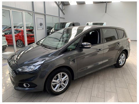 Ford S-Max 1.5i 165pk 5zit+gps+parkh+alu+bt+zetelverw