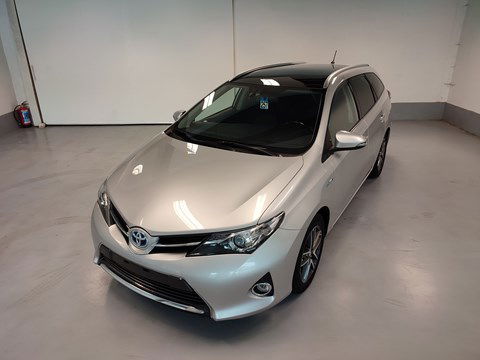 Toyota Auris Touring Sports VVT-i Hybrid Business Plus CVT