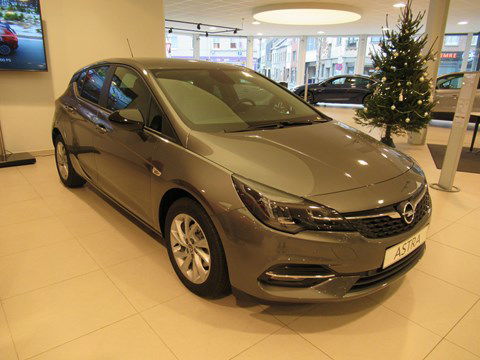Opel Astra 5D Edition 1.2 Turbo 110PK