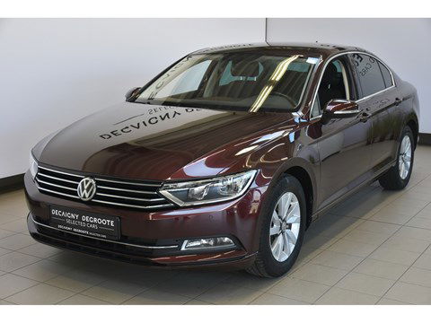 Volkswagen Passat 1.4 TSI * NAVI * PARKEERSENSOREN *
