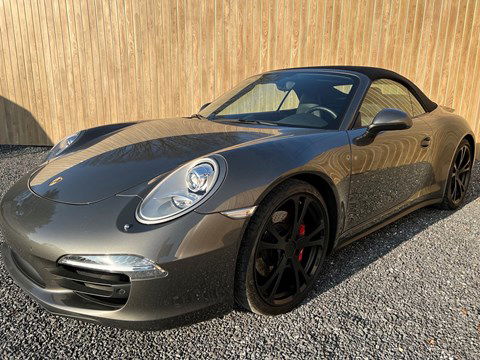 Porsche 911 991 Carrera 4 S Cabrio